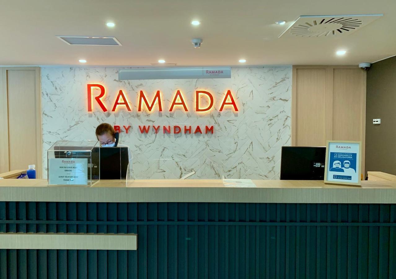 Ramada By Wyndham Valencia Almussafes Hotel Exterior photo